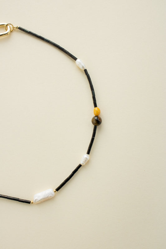 Collar Miró