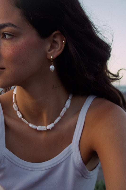 Collar perlas alargadas
