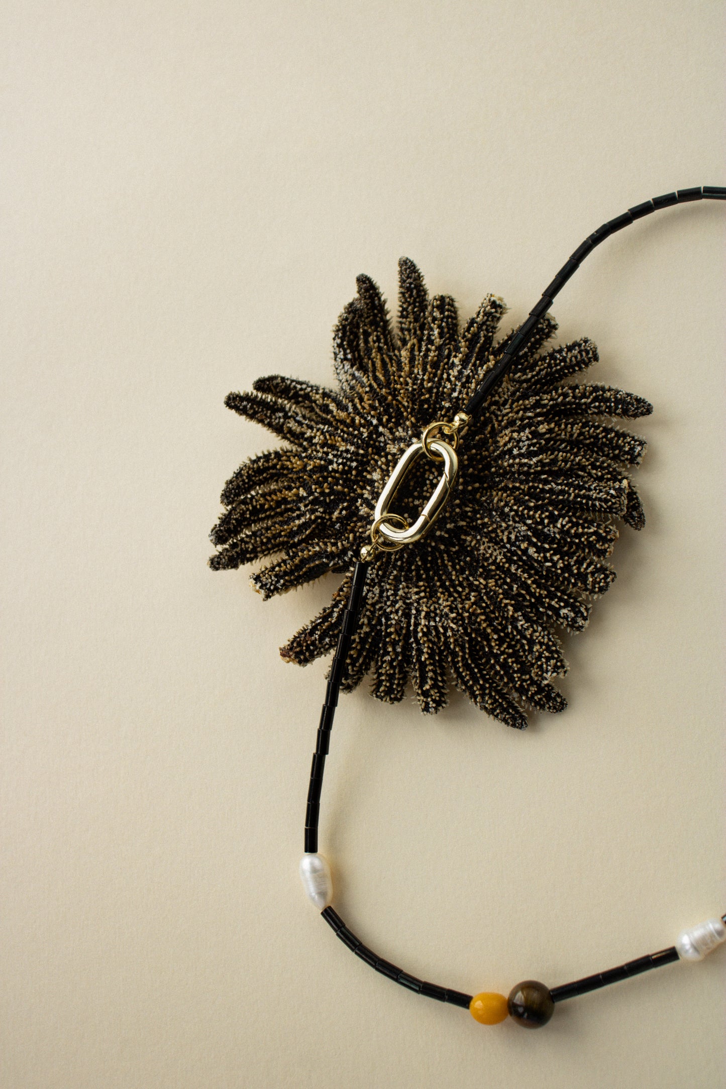 Collar Miró