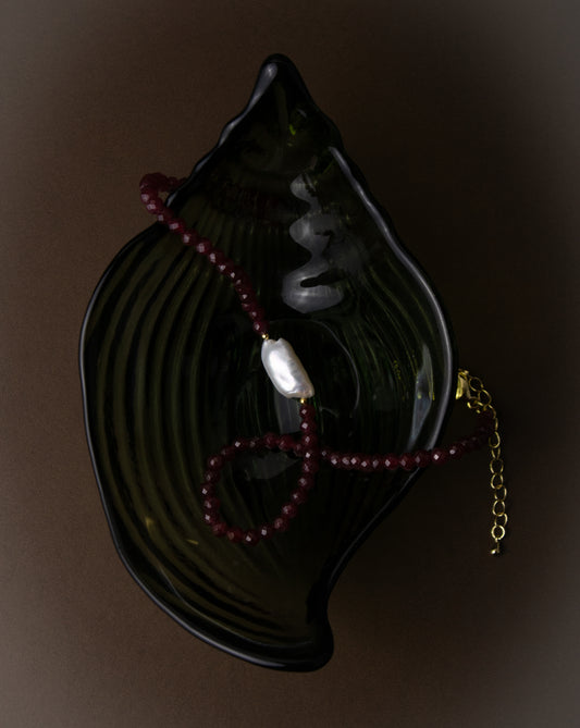 Collar burdeo perla alargada