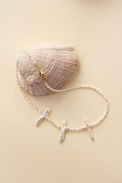 Collar Tríada